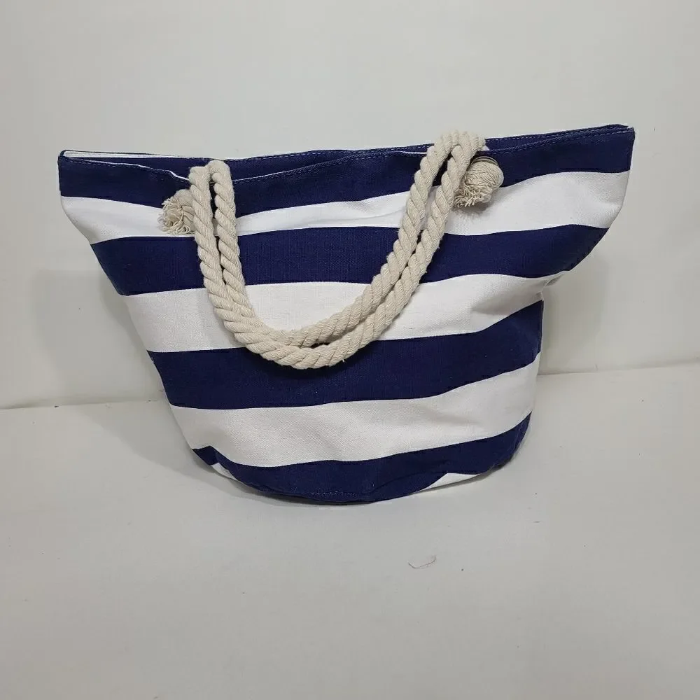 Risca Win blue & white striped Beach tote bag